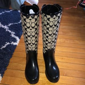 Coach rain boots like new with box